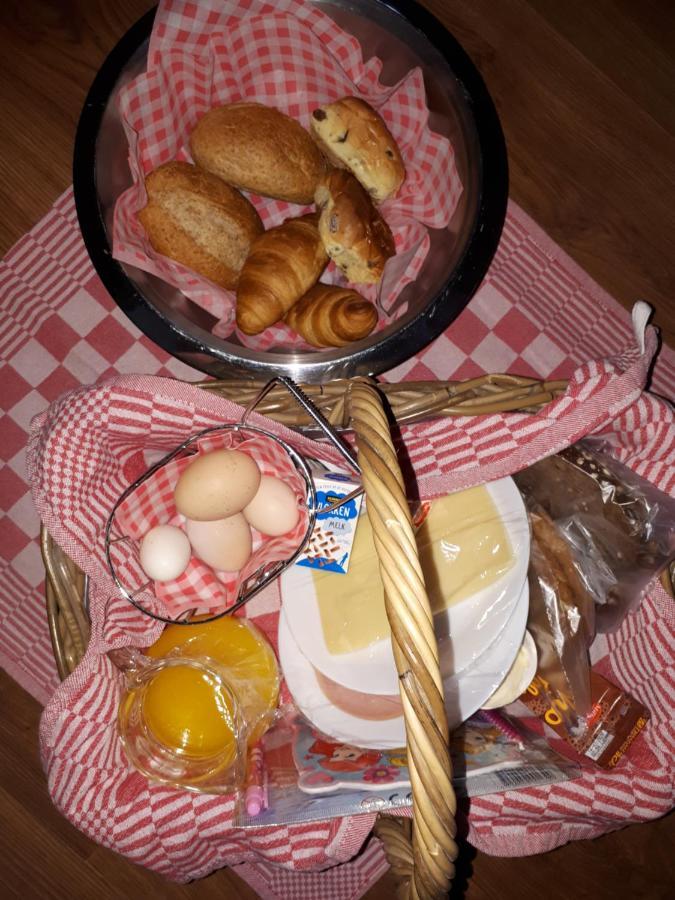 Appartamento “In Oans Oefje” Parel In De Polder! Lewedorp Esterno foto