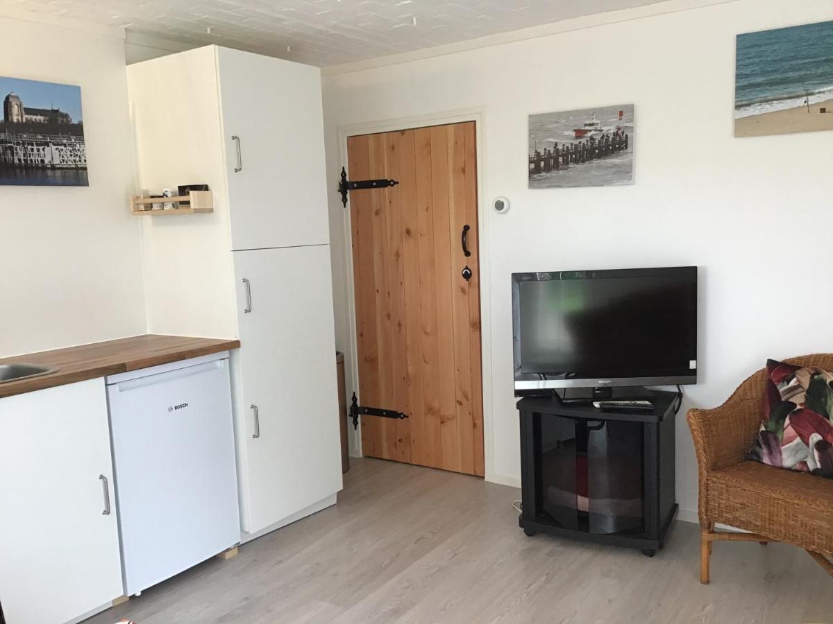 Appartamento “In Oans Oefje” Parel In De Polder! Lewedorp Esterno foto