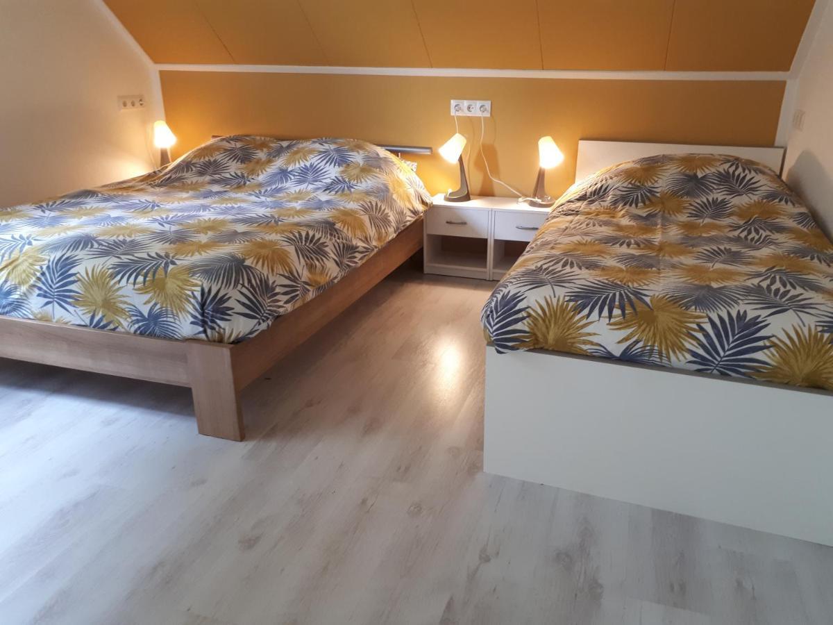 Appartamento “In Oans Oefje” Parel In De Polder! Lewedorp Esterno foto